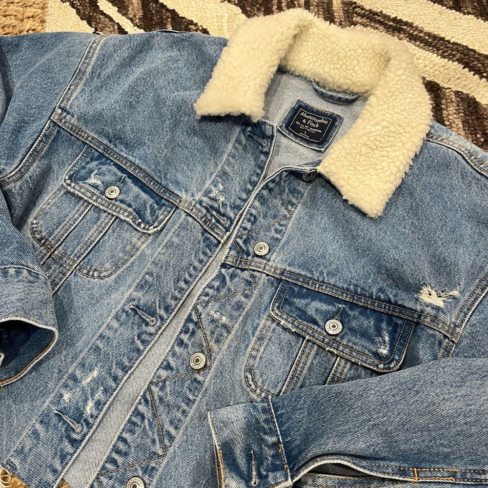 Abercrombie Cropped Denim Jacket